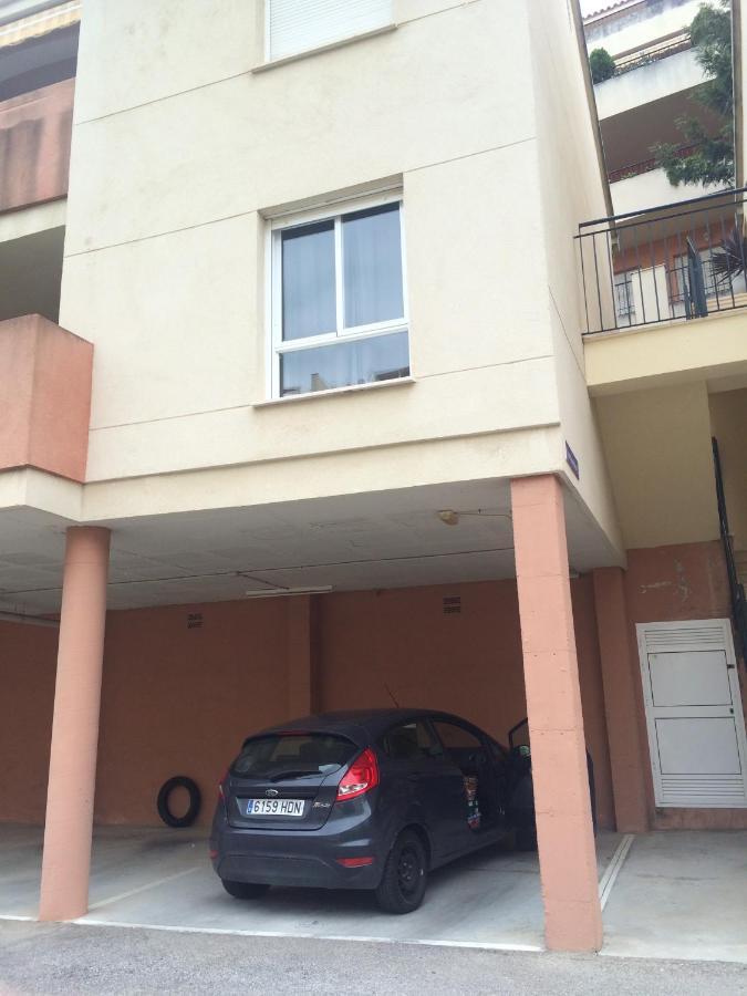 Piso En Zona Tranquila De - Torrequebrada Golf Apartment Benalmadena Exterior photo