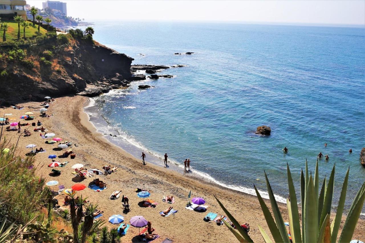 Piso En Zona Tranquila De - Torrequebrada Golf Apartment Benalmadena Exterior photo