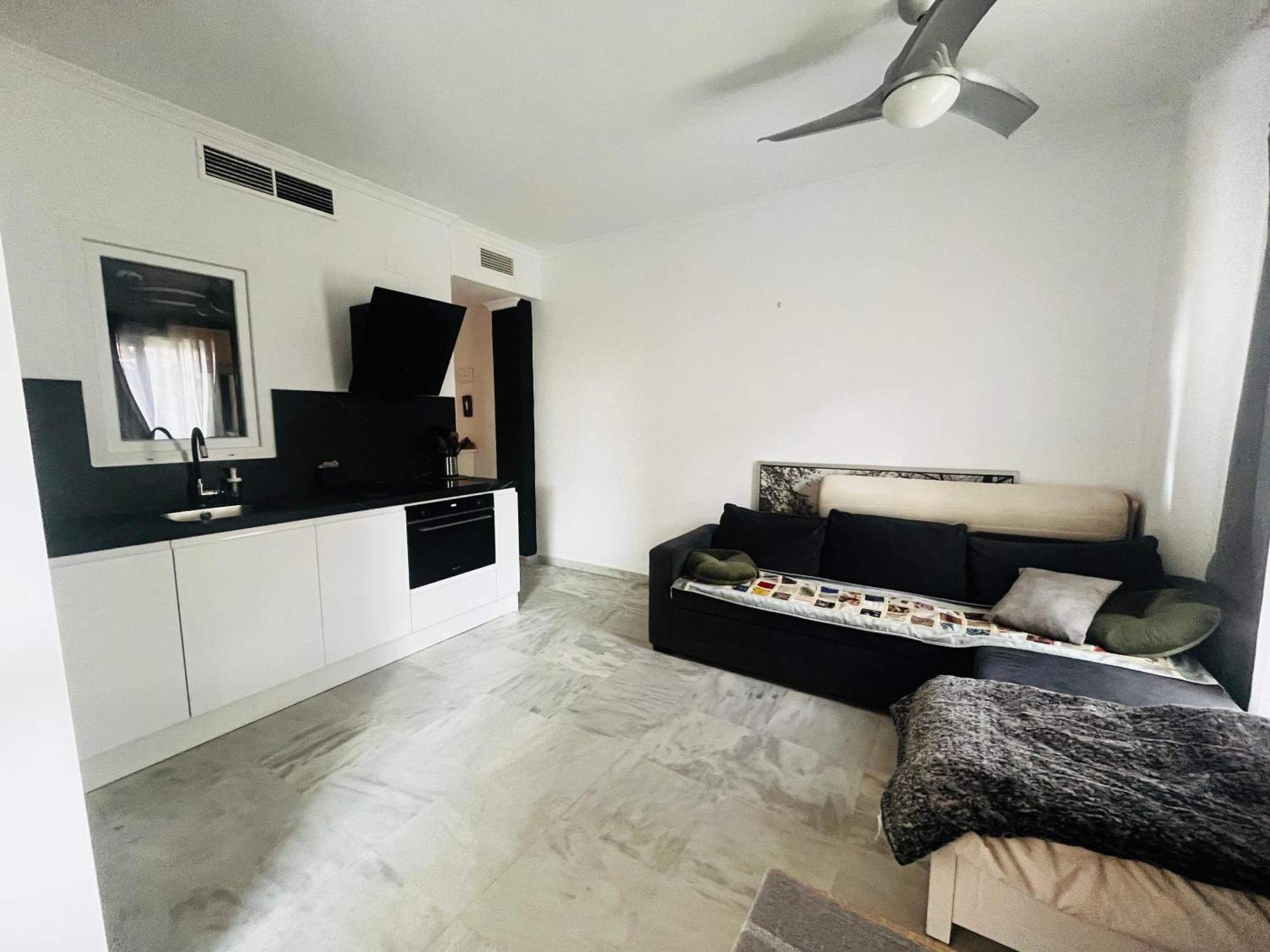 Piso En Zona Tranquila De - Torrequebrada Golf Apartment Benalmadena Exterior photo